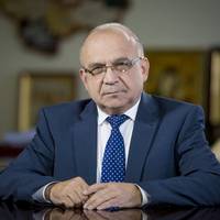 Лопата, каска та погони для Гунчика