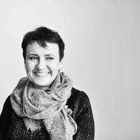 «Леґіон «дрібних бісів» відсохне від нас», - луцька письменниця про політичну ситуацію
