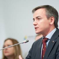 Політолог назвав найбільш неадекватного сусіда України