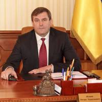 Шість ділянок і більша зарплата: що декларує голова Волиньсуду
