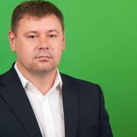 Депутат Волиньради їздить нетверезим і декларує 16 вантажівок