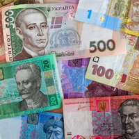 Курс валют: гривня зміцнюється