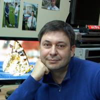 Керівнику РІА Новости Україна Вишинському оголосили про підозру у держзраді, його затримано (ВІДЕО)