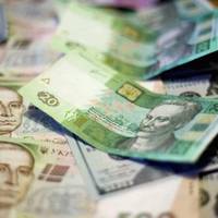 Курс валют на 10 червня: долар і євро опустили гривню