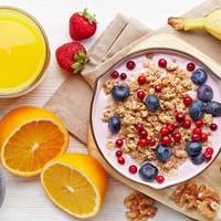 ТОП-3 корисних, смачних і некалорійних сніданків - поради Лори Філіппової