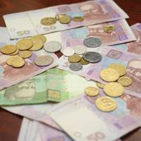 ДЛЯ ПРИЗНАЧЕННЯ СУБСИДІЇ БЕЗРОБІТНИМ ПЕРЕД ТИМ ПОТРІБНО СПЛАТИТИ ДЕРЖАВІ ГРОШІ