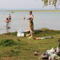 Вони заслуговують на те, як живуть