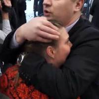 Охоронець порошенка показав, як треба спілкуватися із пропагандисткою РФ Скабєєвою (ВІДЕО)