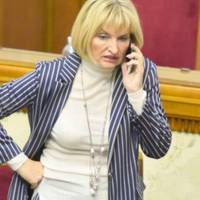 «Олєг, винєсі к0зл@, Винєсі єго н@фіг!» Зірка Верховної Ради та те ще сте…во: чим засвітилася Ірина Луценко