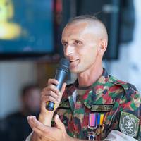 Його історію має почути КОЖЕН! » Старший син спитав: «Тату, а як тепер його діти житимуть?» Мене заклинило. Але розумів, що захистити їх можу тільки на передовій», — розповів Ігор
