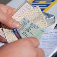 Увага! 50 відсотків водіїв просто приголомшені!!! Вони більше не сядуть за кермо!!! Обов’язковий медогляд для водіїв: з якими труднощами зіткнуться автомобілісти