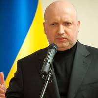 Скликаємо РНБО для оголошення воєнного стану - Турчинов