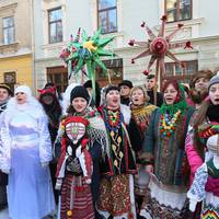 Коли і кому годиться колядувати, щедрувати та посівати