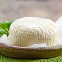 6 рецептів приготування домашніх сирів