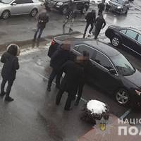 Поліція показала відео нападу на співака DZIDZIO