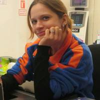“Я думала задихнуся від сміху. Кароч: Стоїть в Сільпо на касі жіночка, років 45-50, все як любив Бальзак, але в кепці Адідас… Купує запальничку.”