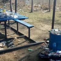 Влада погана, тарифи високі ціни?? Подивіться на себе, свині! Люди заслуговують на таку владу і на таке відношення