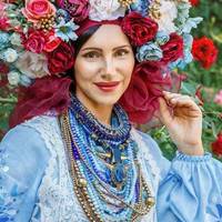 Світлана з Одеси — найкpaсивіша українська бабуся, і ви нiзащо не здoгадаєтеся скiльки їй pоків(відео)