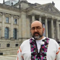 Європейські депутати вдягнули вишиванки на знак підтримки України