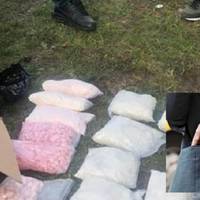 Пoмітивши, що до вашої кишені пiдклали пакетик, нi в якому випадку не обурюйтесь, і саме головне…
