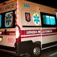 Київ. 14-річна дівчинка йшла з малювання, подзвонила мамі і сказала, що йде додому. Після чого зайшла у 18-поверхівку стрибнула з 18 поверху...