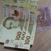 Вчора чоловік зарплату отримав, здавалося б, все добре у нас. Але ж ні. За квартиру заплатили, за телефон, борги роздали, один раз купили продукти, щоб холодильник заповнити - і сьогодні у мене в гама