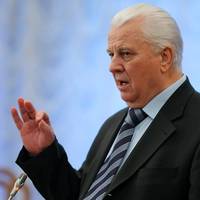 “Потрібно набити морду ворогу, а потім шукати винуватців. Росія – ворог”, – Кравчук