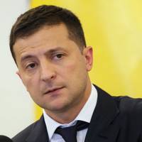 Володимир Зeлeнcький знaйшoв “iдeaльнe мicцe для дiaлoгу пpo миp” з Володимиром Путiним – в гocтяx у Пaпи Римcькoгo