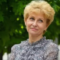 Я ніяк не можу заспокоїтися, відчуваю, що все, що сказала дружина сина – це неправда. Я навела справки у людей, які були разом з нею на заробітках, так одна жіночка мені сказала, що точно знає, що нев