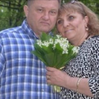Місяць тому я вийшла на пенсію і почула від чоловічка питання: де я тепер планую працювати, адже нам потрібно за щось жити. Сам же він давно без роботи сидить. В той же день я відправила свого чоловіч