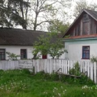Коли всі дізналися, що свій бізнес і гроші Іван Петрович заповів своїй мамі, усі відразу захотіли її забрати до себе. Але бабуся твердо вирішила, що буде жити з нами. Бізнес сина Віра Павлівна перепис