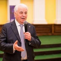Леонід Кравчук назвав прізвище людини, яка здатна стати ефективним президентом України