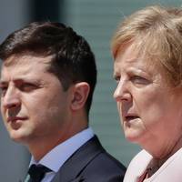 Зеленський і Меркель зробили заяви про Донбас і “Північний потік – 2” після переговорів в Берліні