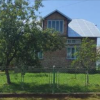 Ми з родиною поїхали відпочивати на кілька днів, а коли повернулися, у тітки Валентини змінилися плани. Тітка повідомила, що виходить заміж. Прийшли ми як завжди в гості, тітка так і сказала, мовляв,