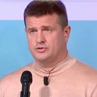 Служити Україні вже не може, а 