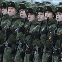 Щось готують? У РФ розповіли, скільки військових чергуватиме біля кордонів України новорічної ночі