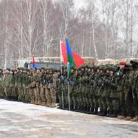 Російські війська в Казахстані: Політолог Денисенко розповів, чому Україні не слід чекати на передишку