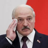 Лукашенко хоче собі армію, як ЗСУ! Ой, а чого не таку як в росіян? Что случілось?
