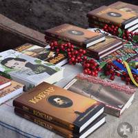 Як у Луцьку вшанували Шевченка (ФОТО)