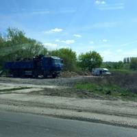 Одні прибирають, інші - засмічують Луцьк (ФОТО)