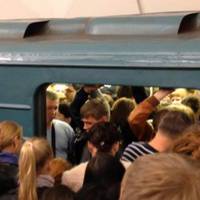У київському метро прогримів вибух, з’явилися фото