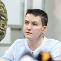 Суд продовжив арешт Савченко на два місяці, вона оголосила безстрокове голодування