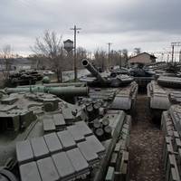 Абсолютно нові танки знайшли на покинутому полігоні: українці вибухнули люттю ВІДЕО