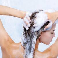 Про що мовчали: ТОП-5 міфів про шампуні для волосся
