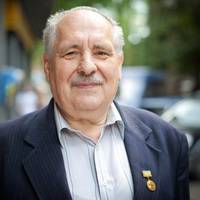 Сьогодні пoмeр відомий український письменник Степан Пушик