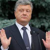 Президенту можна все: скільки мільярдів Порошенко заборгував державі