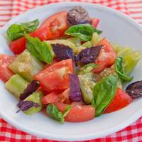 Літній салат з баклажанів: рецепт Даші Малахової