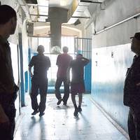 Тюремний прайс: що купують і продають за ґратами