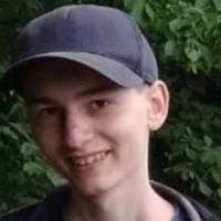 НА КИЇВЩИНІ ЧОТИРИ ДНІ РОЗШУКУЮТЬ ЗНИКЛОГО БЕЗВІСТИ 16-РІЧНОГО ХЛОПЦЯ: ФОТО, ПРИКМЕТИ