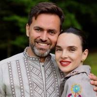 Дружина Тімура Мірошниченка показала своє архівне фото і приголомшила схожістю з 4-річним сином